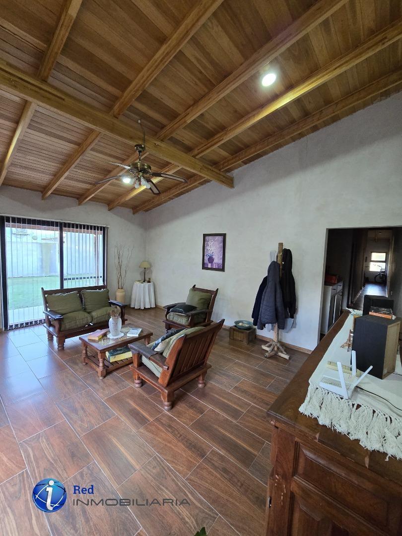 CASA EVA PERON AL 300