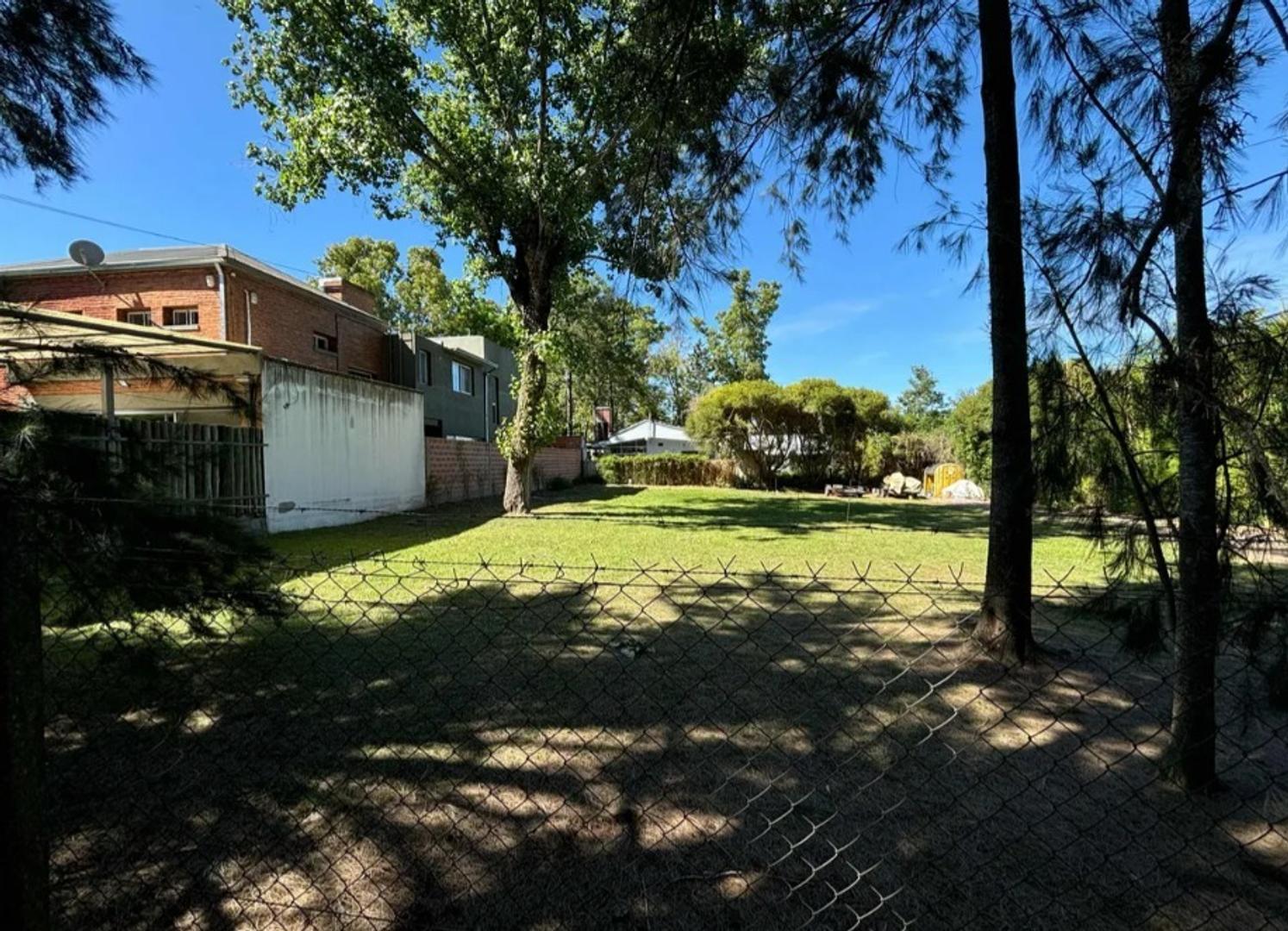 VENTA TERRENO EL CARMENCITO