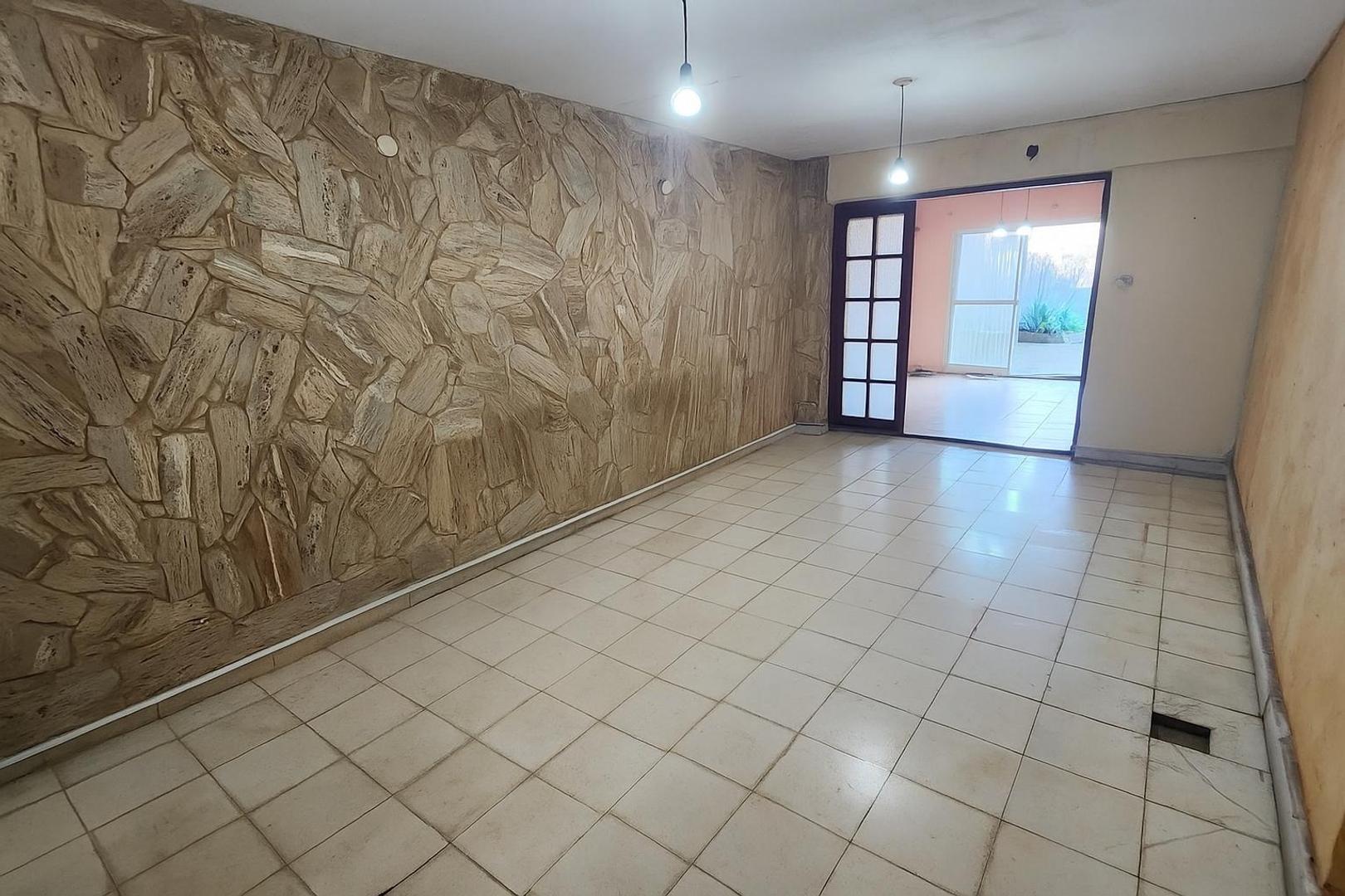 CASA DOS DORMITORIOS BAIGORRIA ZONA RIO EN VENTA