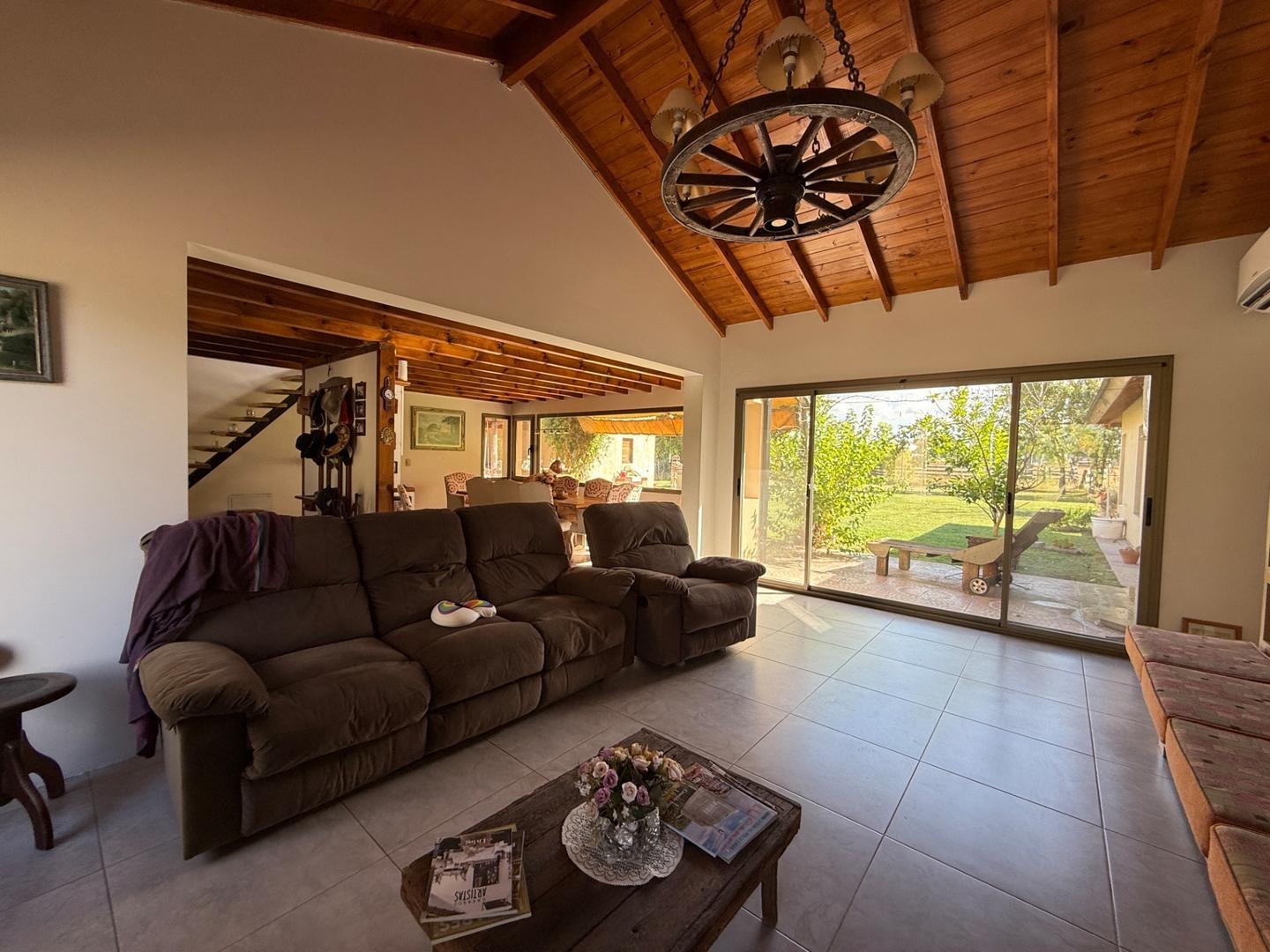 Casa en Alquiler de 3 dormitorios