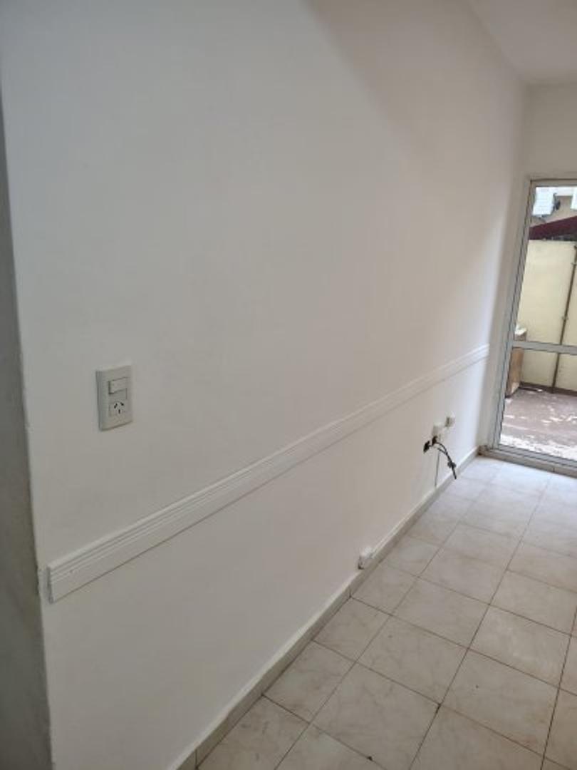 Depto Tipo Casa 3 ambientes con 1 baño