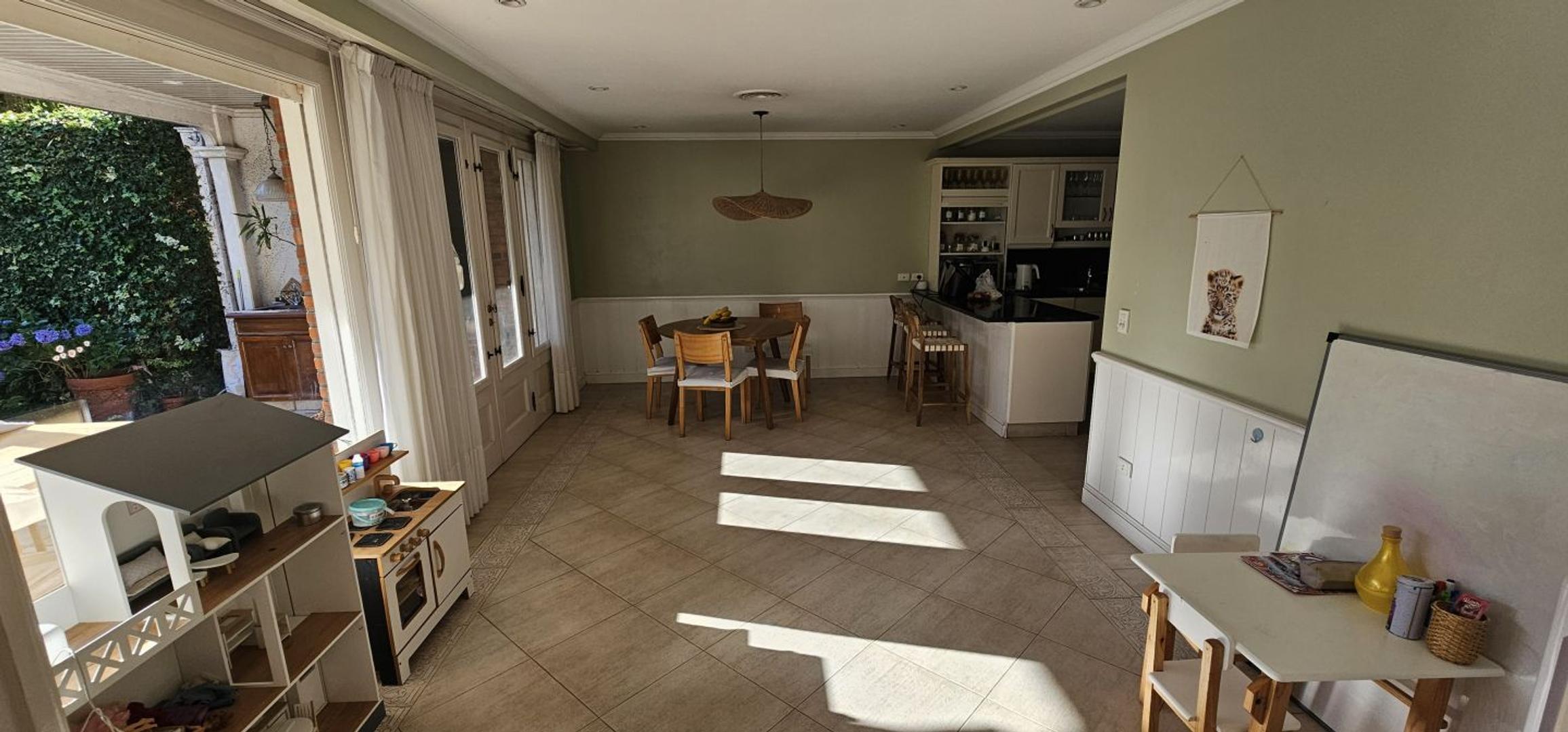 Casa en Alquiler al Este