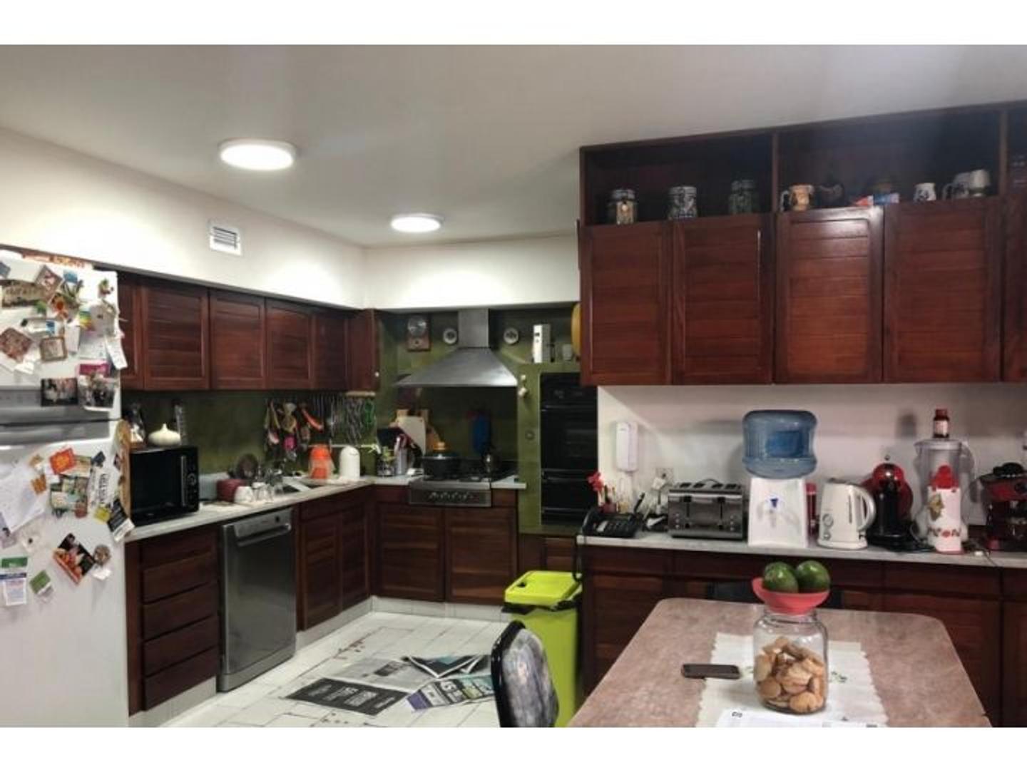 Casa en Venta en Barrio Guemes, USD 300.000