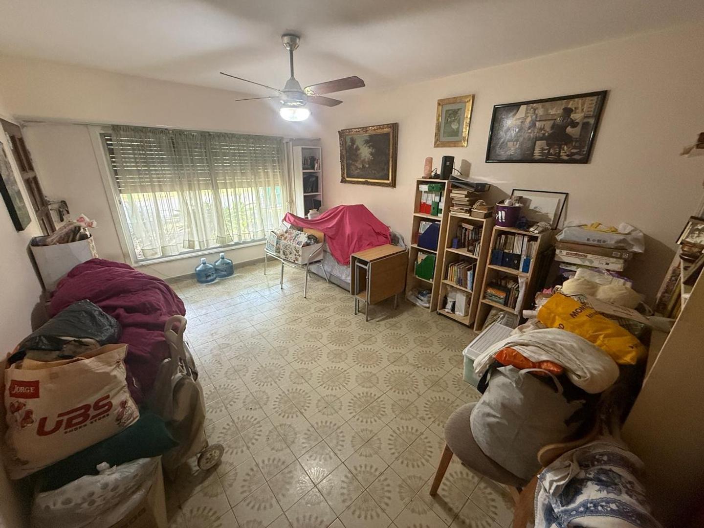 Muy linda casa 3 ambientes - ¡ Lote 11.75 x 32.70 !