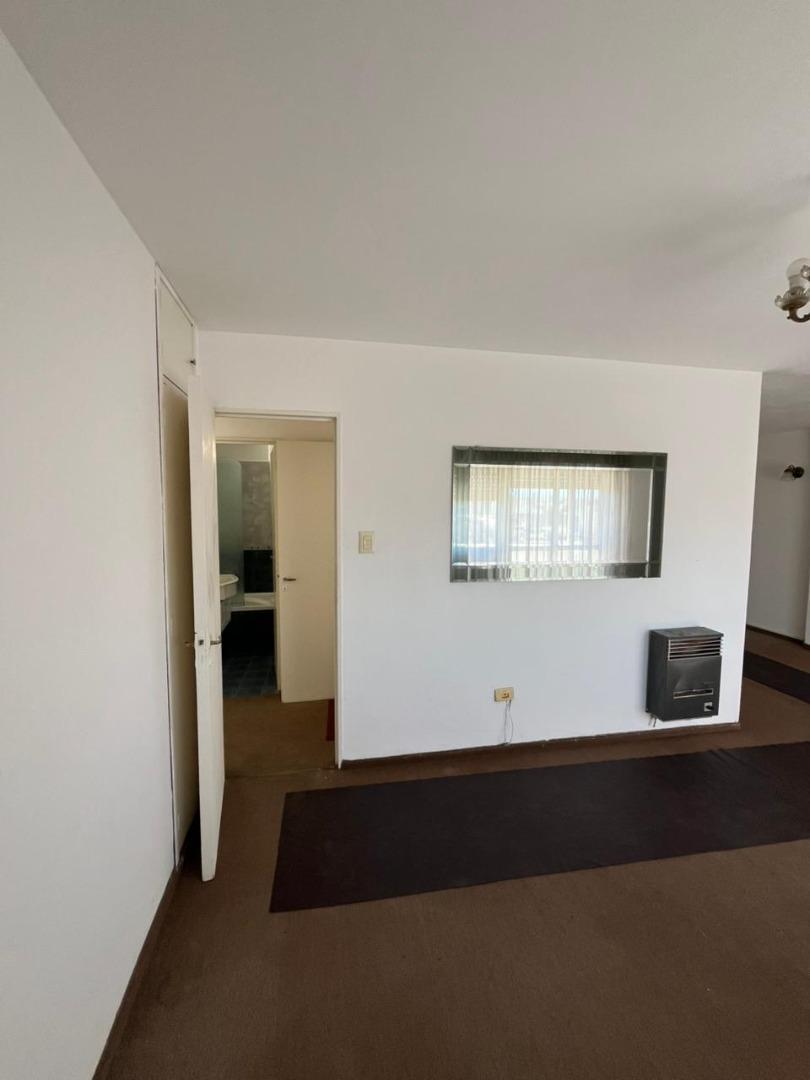 Departamento en Venta al Oeste