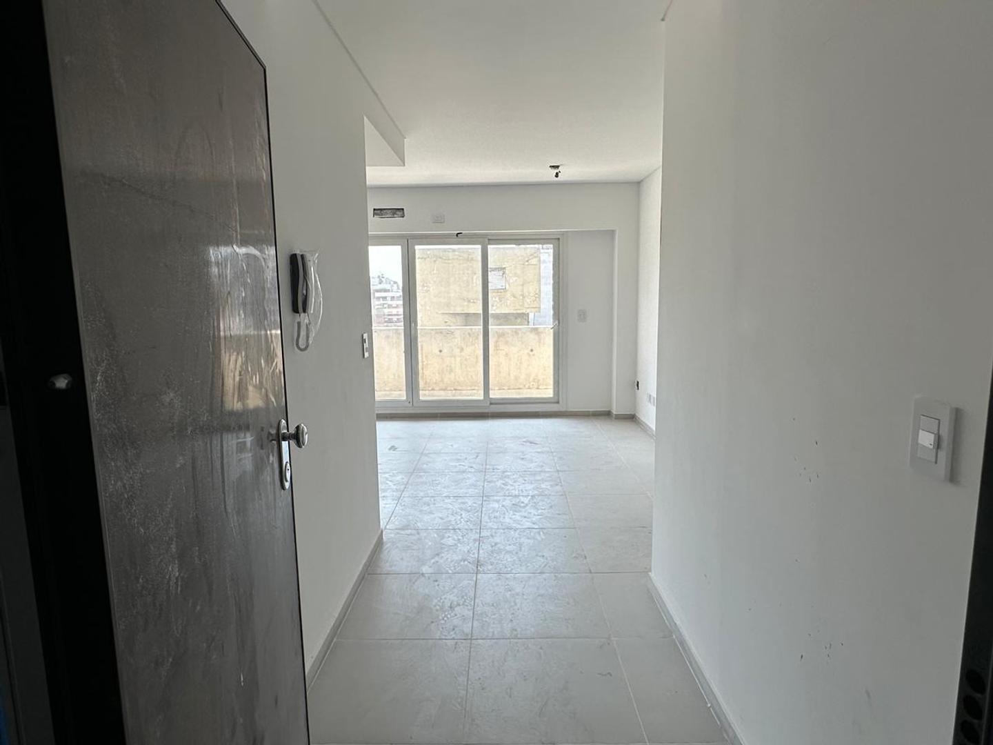 Beauchef 600, Piso 2