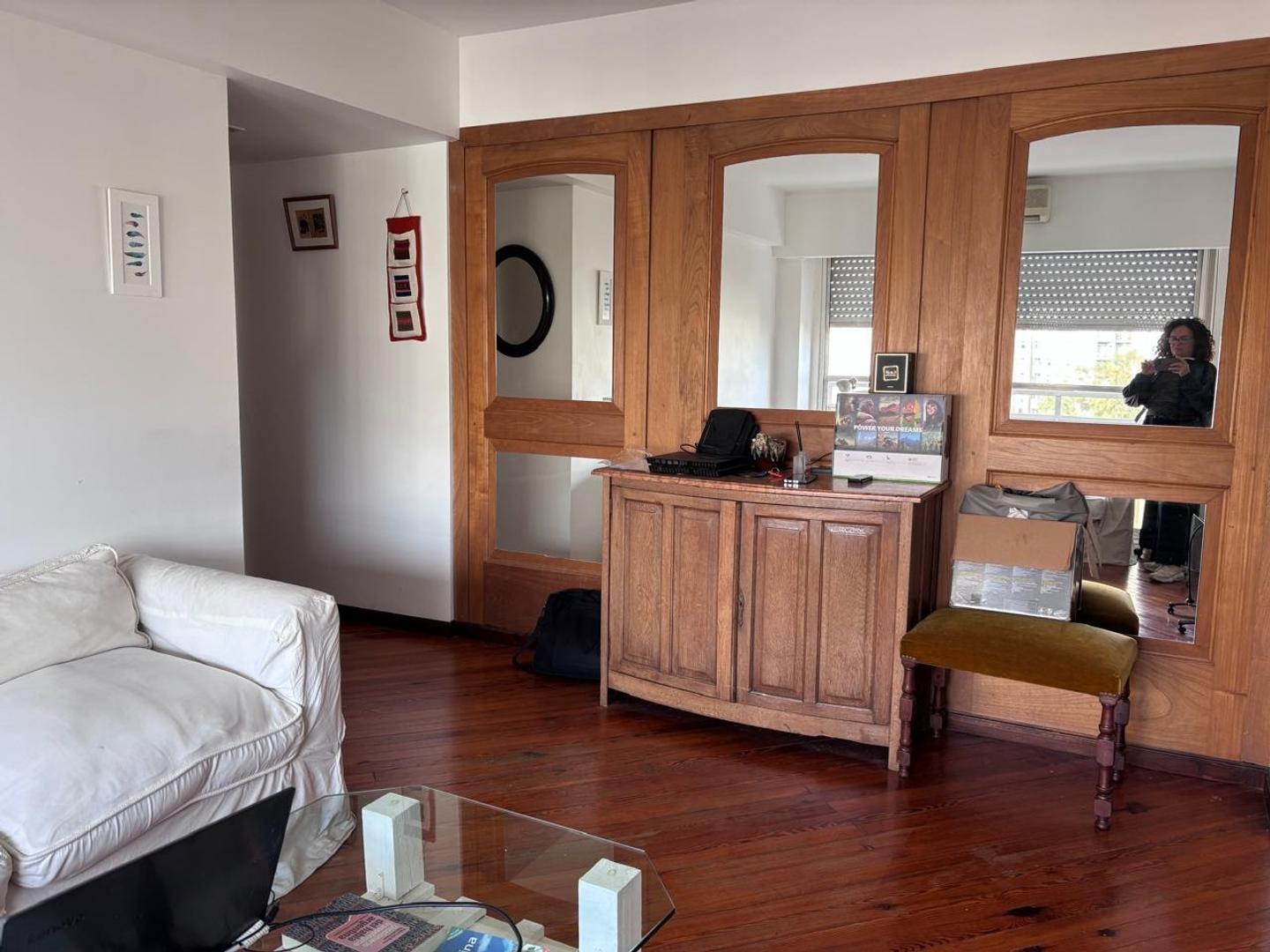 Av. Libertador 1200 , Piso 9