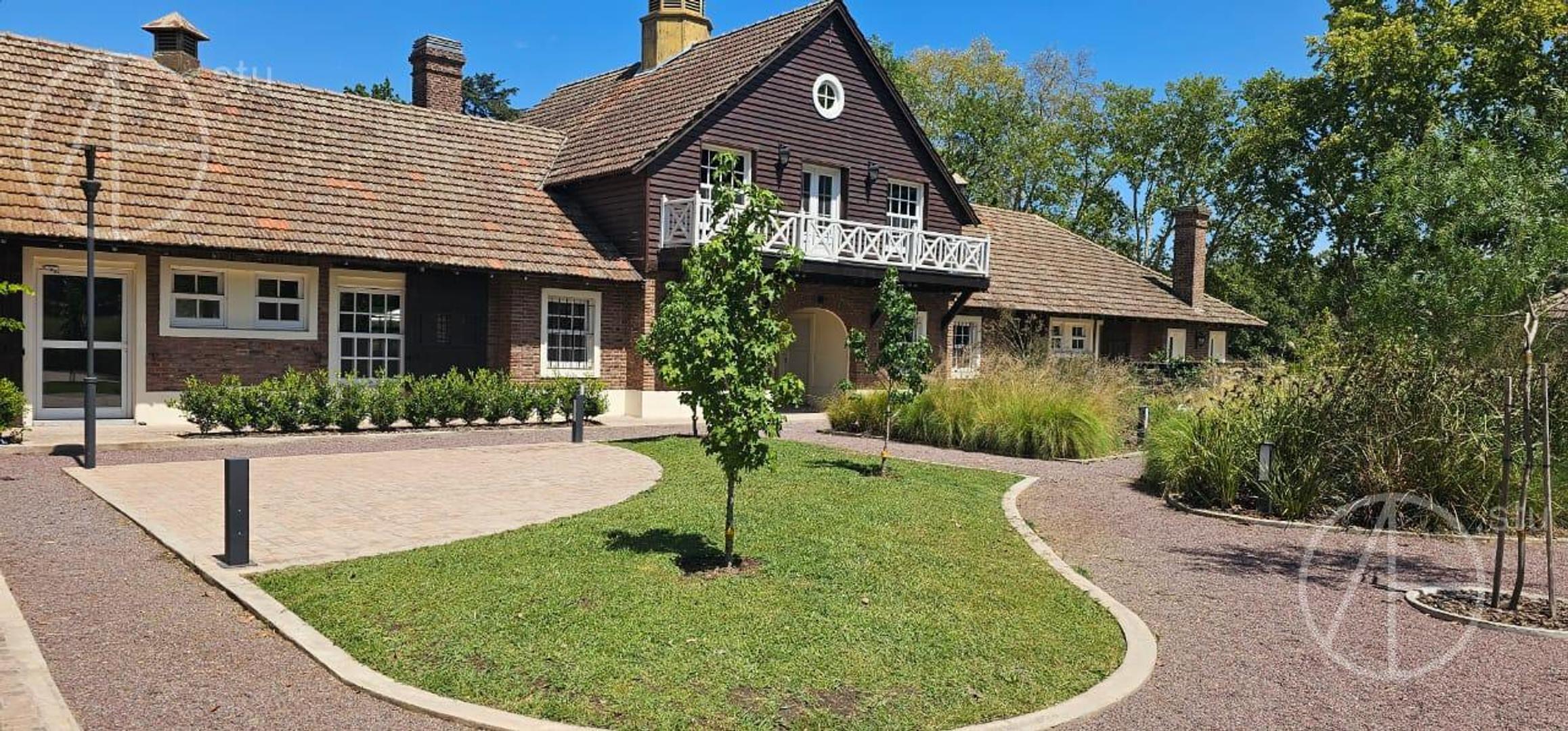 TERRENO EN VENTA EN ALMAHUE PILAR, LA LONJA