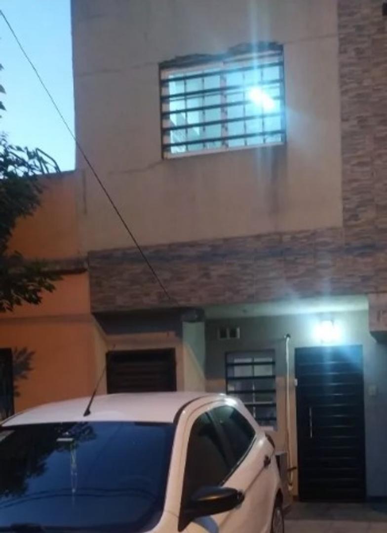 Depto Tipo Casa en Venta de 3 ambientes