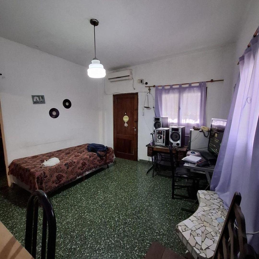 Casa 3 amb. En S.F Solano. OPORTUNIDAD