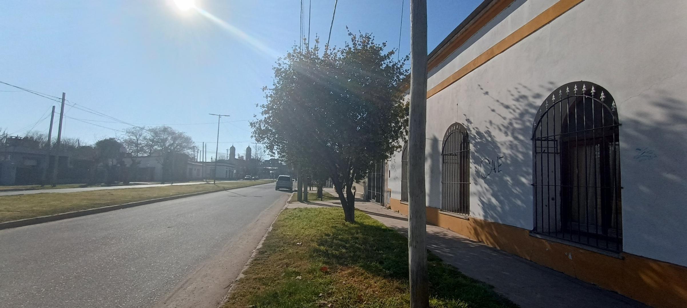 CASA  QUINTA  PARRILLA PILETA GARAGE