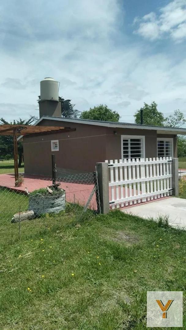 Casa 3 ambientes con 1 baño