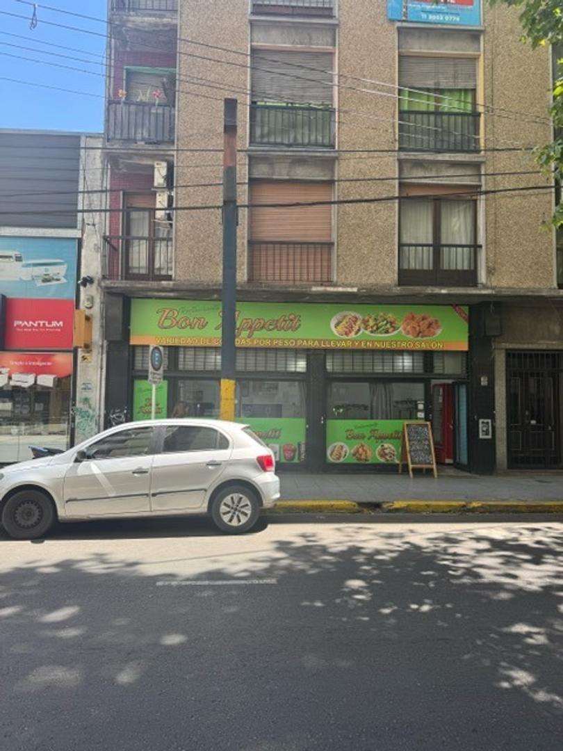EN VENTA DOS LOCALES UNIFICADOS SAN MARTIN CENTRO