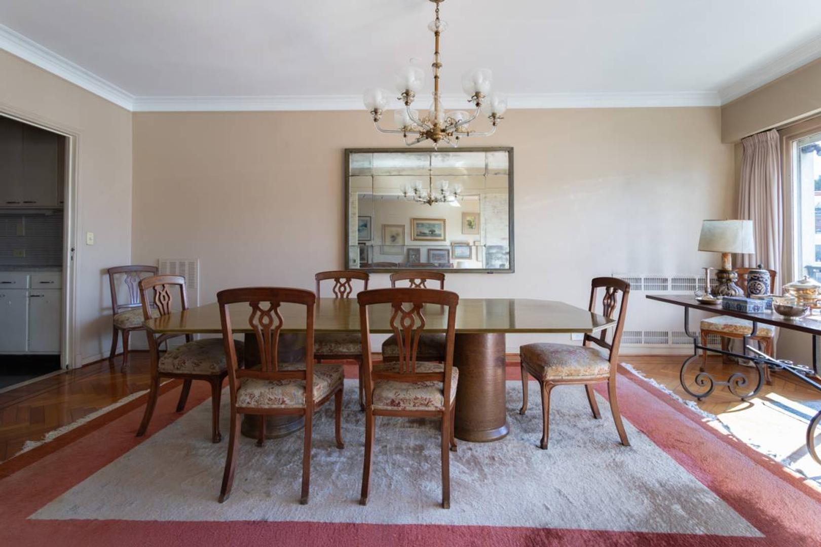 Departamento 5 ambientes con 2 baños