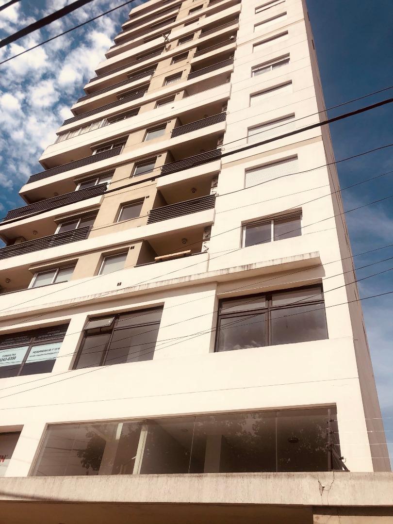 Pedernera 100, Piso 6