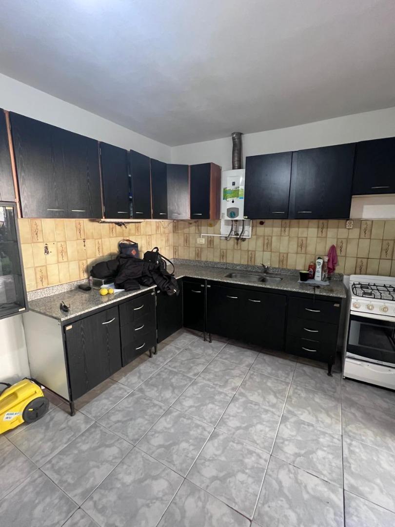 Fulgencio Montemayor 2438