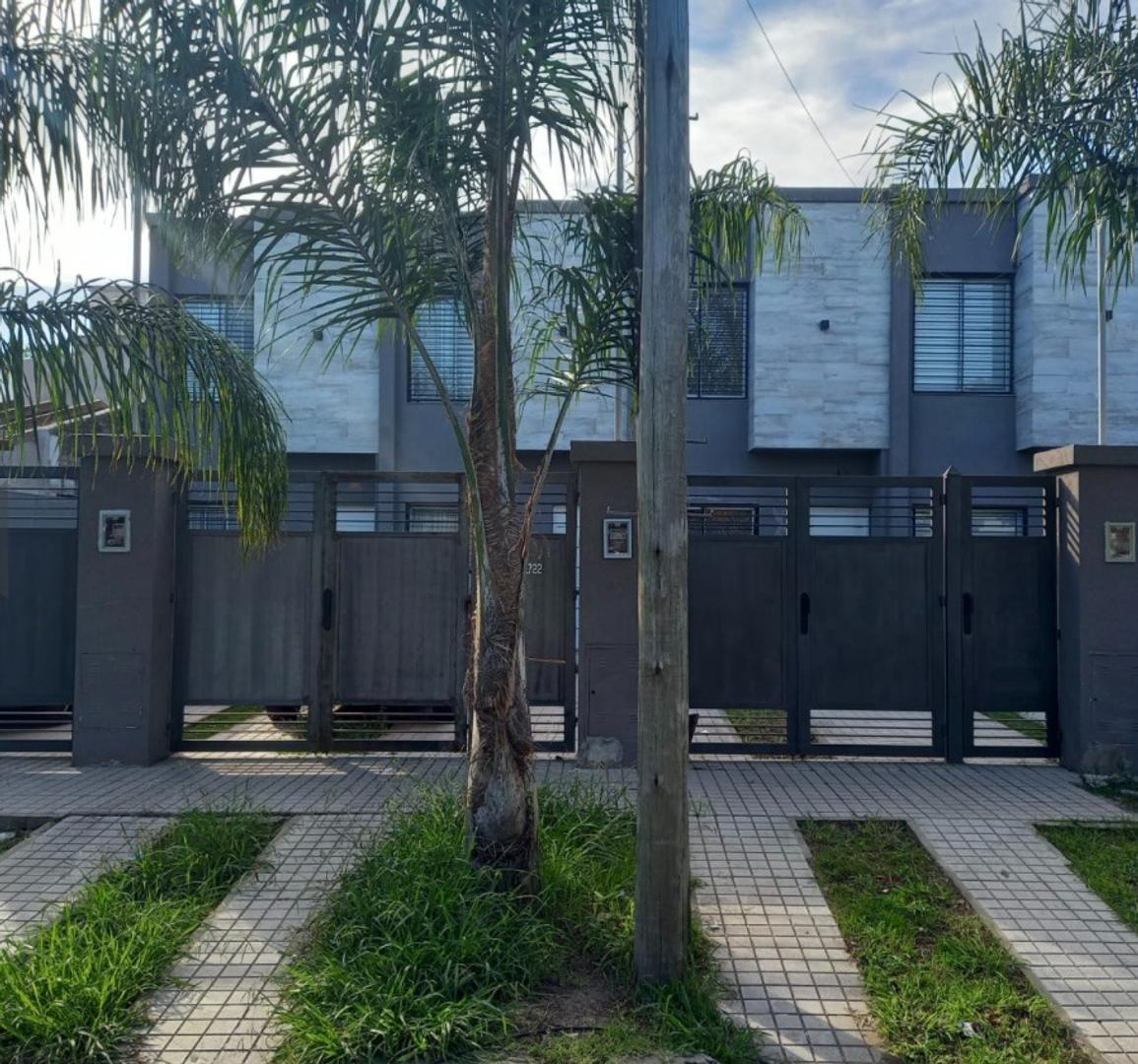 Duplex en venta en Castelar Sur.