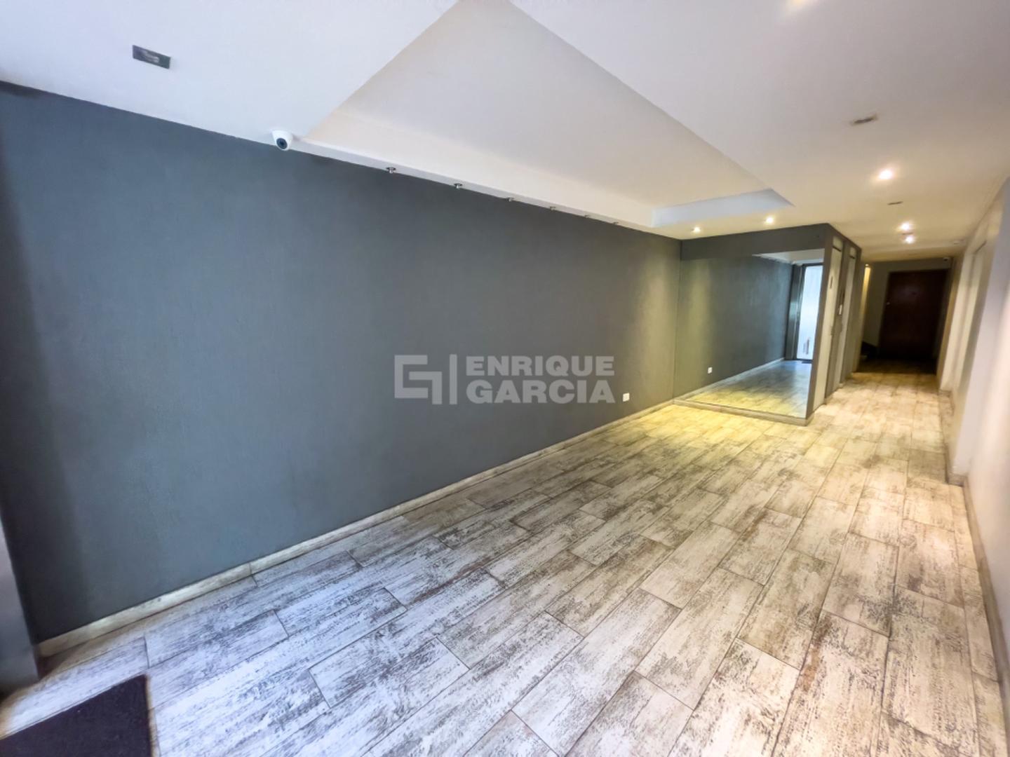 Avellaneda 900, Piso 5