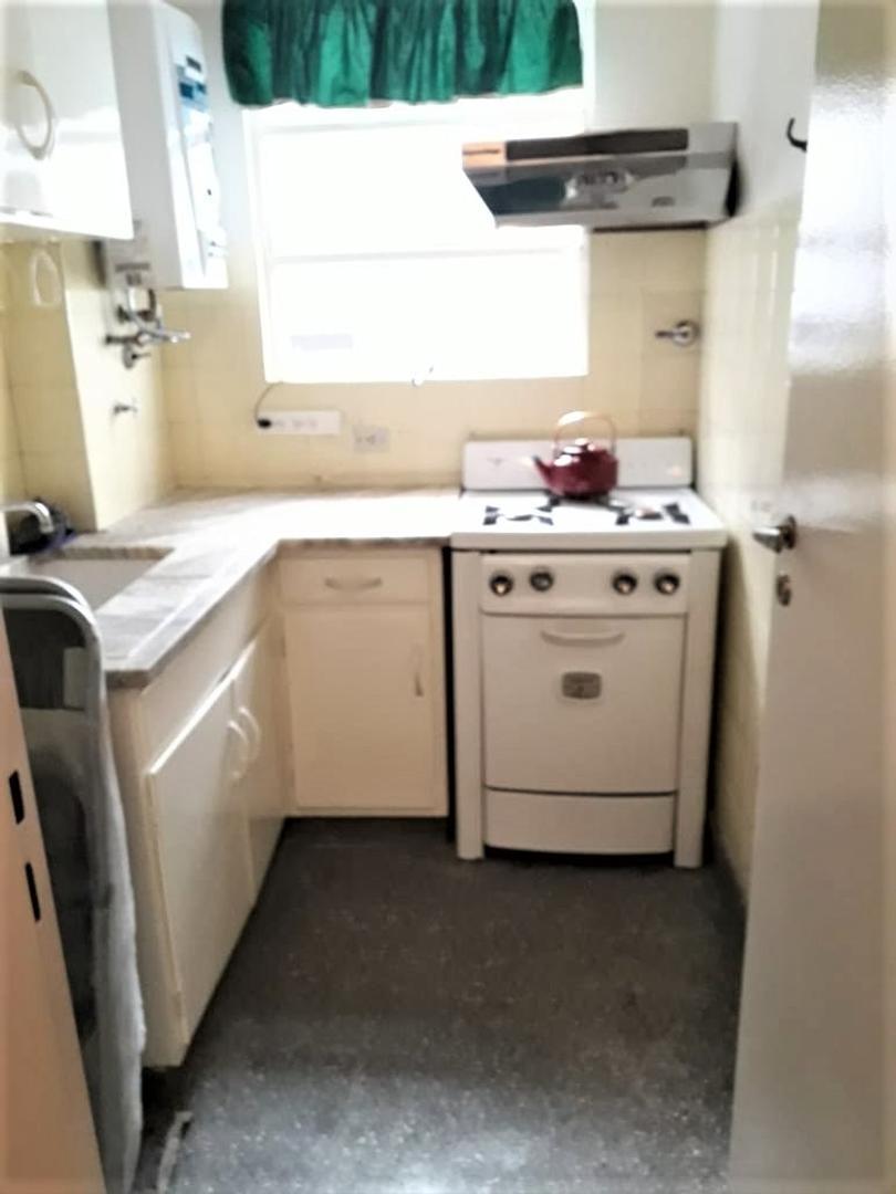 MONOAMBIENTE / 2DO PISO POR ESCALERA