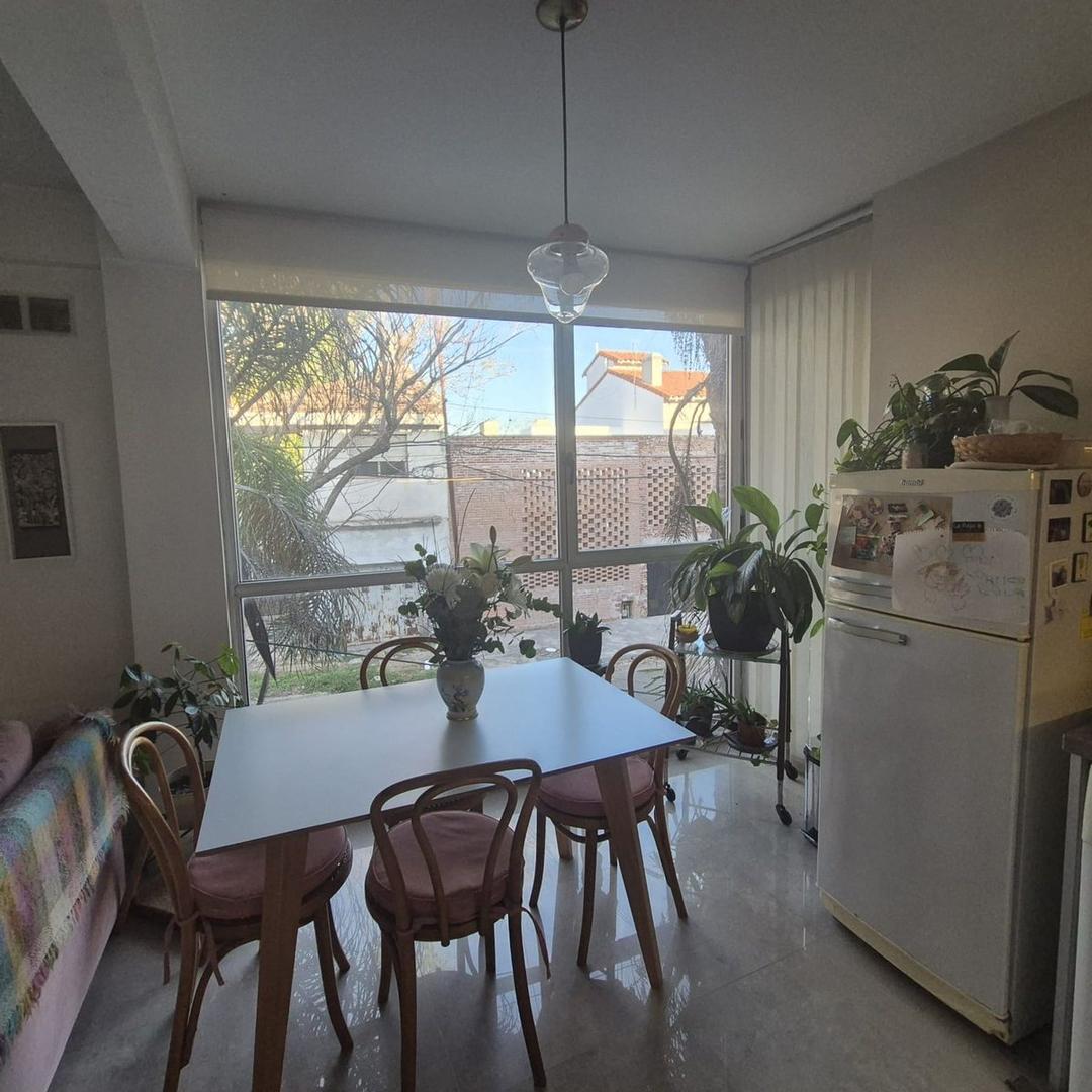 VENTA EXCELENTE ESTADO LUMINOSO DEPTO 3 AMB BERNAL