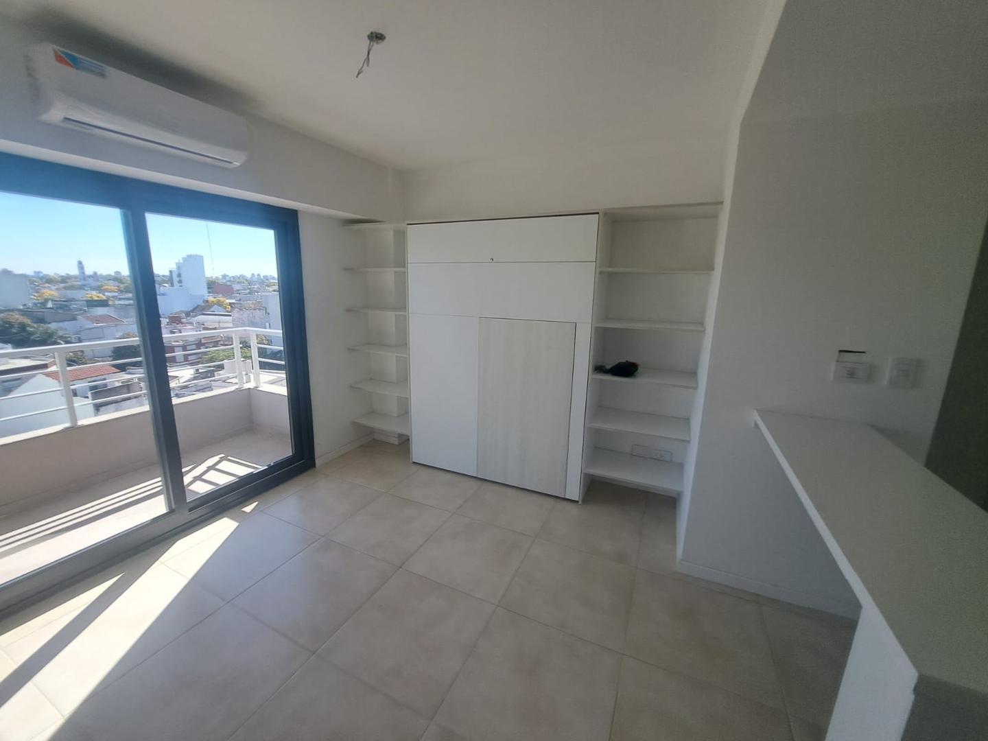 Departamento en Alquiler en Mataderos, $ 450.000