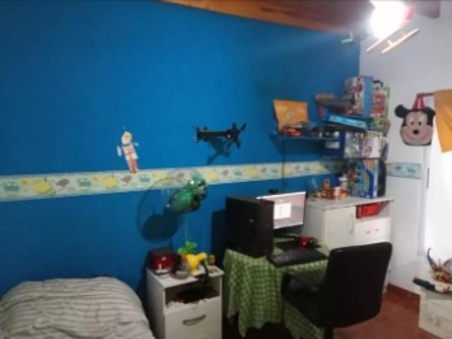 VENTA CASA 3 AMBIENTES LA REJA