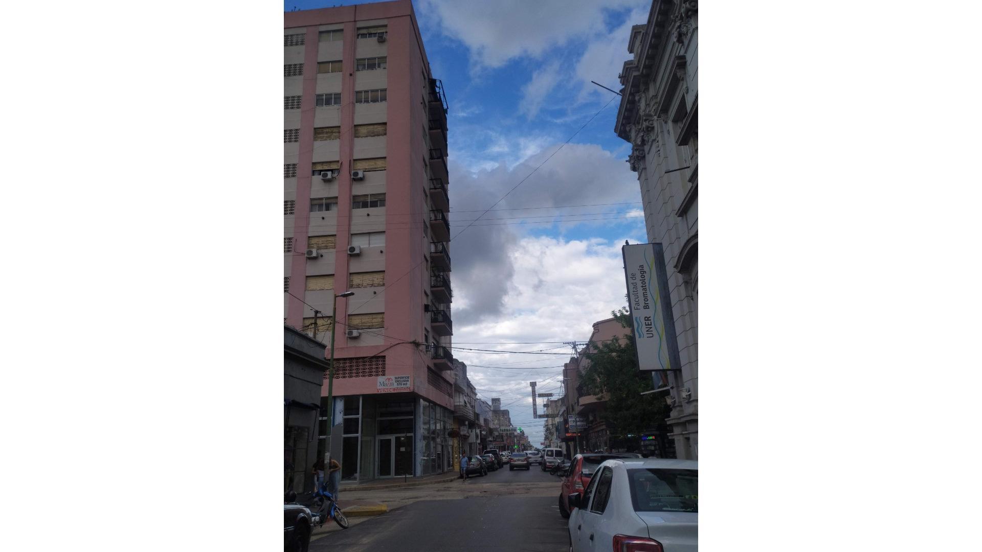 Tte Gral Juan D Peron 35 , Piso 9