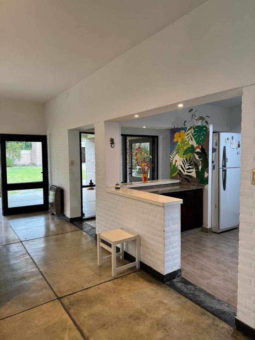 Casa en Venta con 7 cocheras