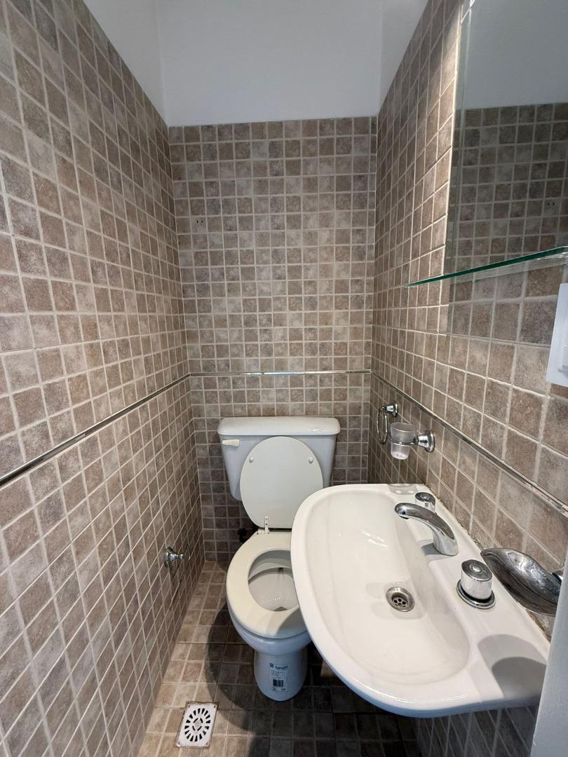 Entre Ríos 1900 , Piso 8