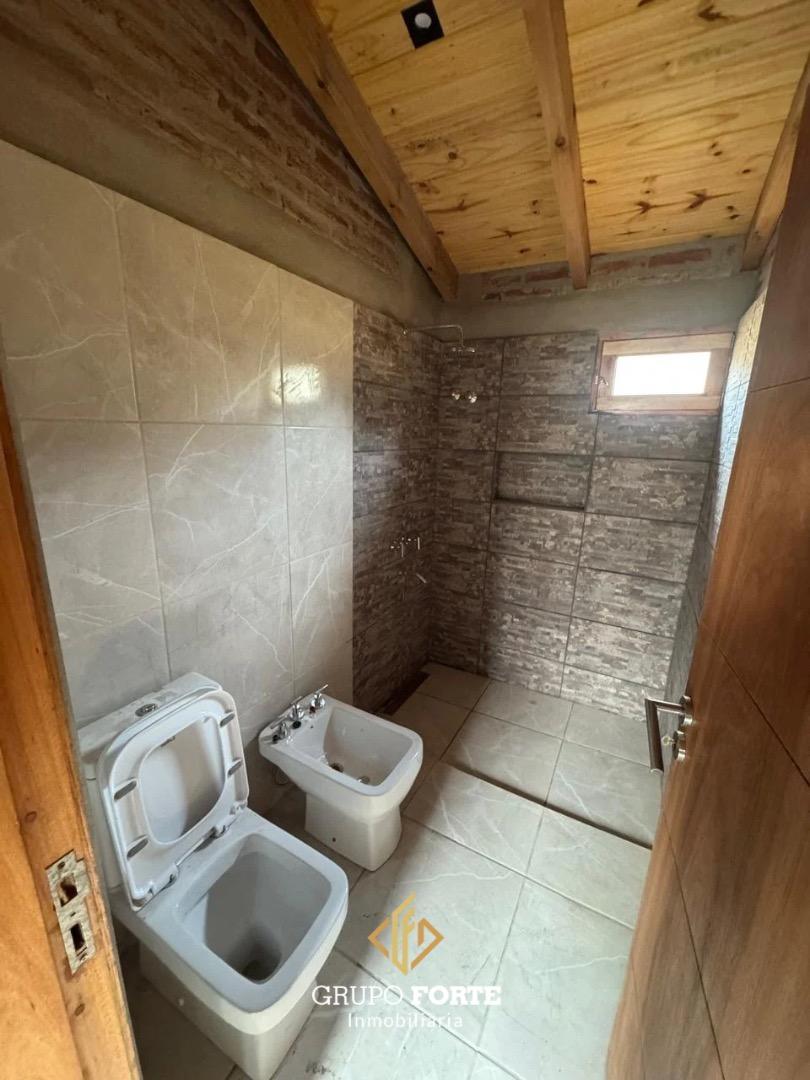 Casa en Venta con 1 cochera