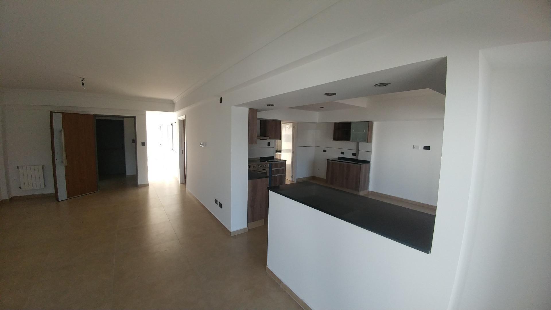 Departamento en Alquiler de 3 dormitorios