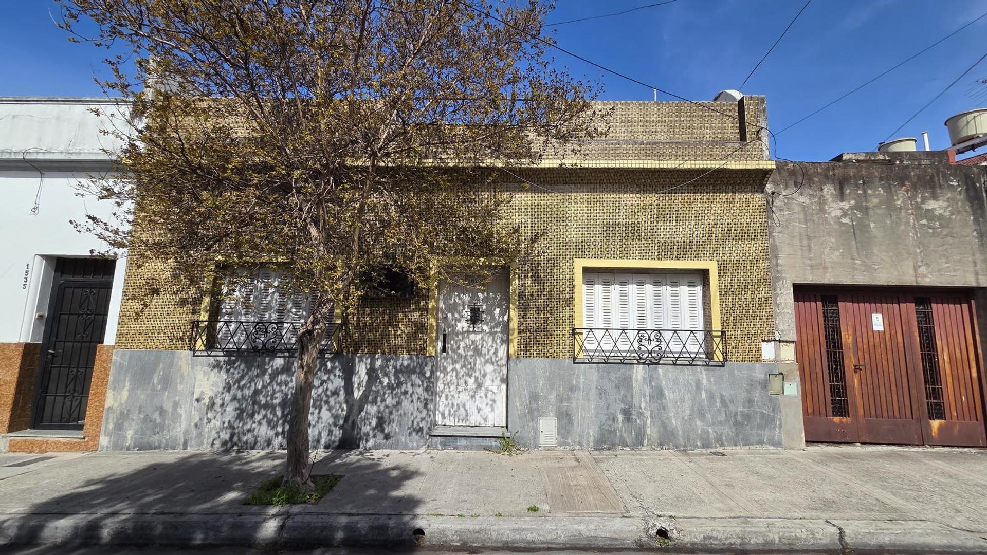 Casa en Venta en Parque Avellaneda, USD 115.000
