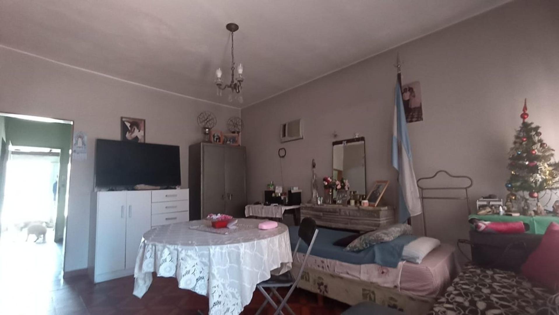 CASA 3 AMB. VENTA VILLA LUZURIAGA JARDIN MÁS DEPTO