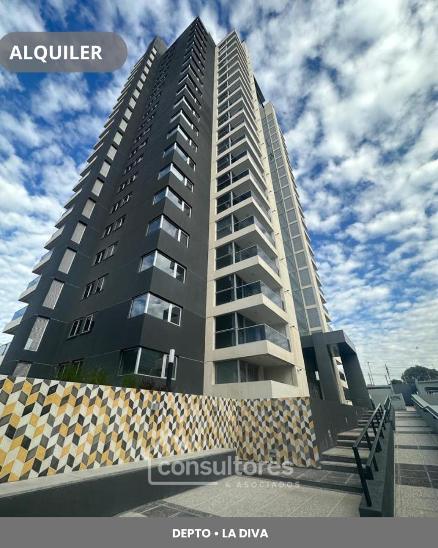 DEPARTAMENTO EN ALQUILER COMPLEJO LA DIVA