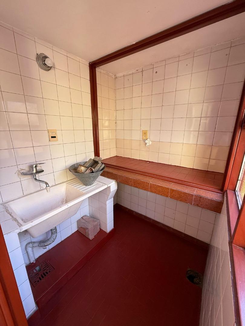 Depto Tipo Casa en Venta 40 años