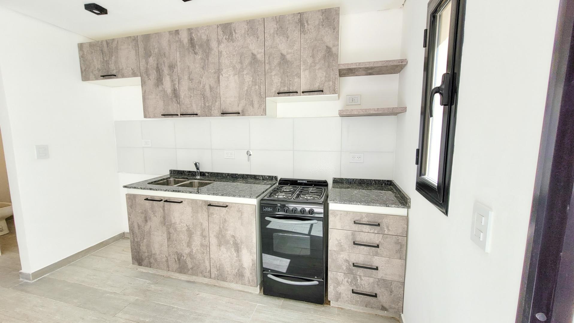 Depto Tipo Casa en Venta con 1 cocheras