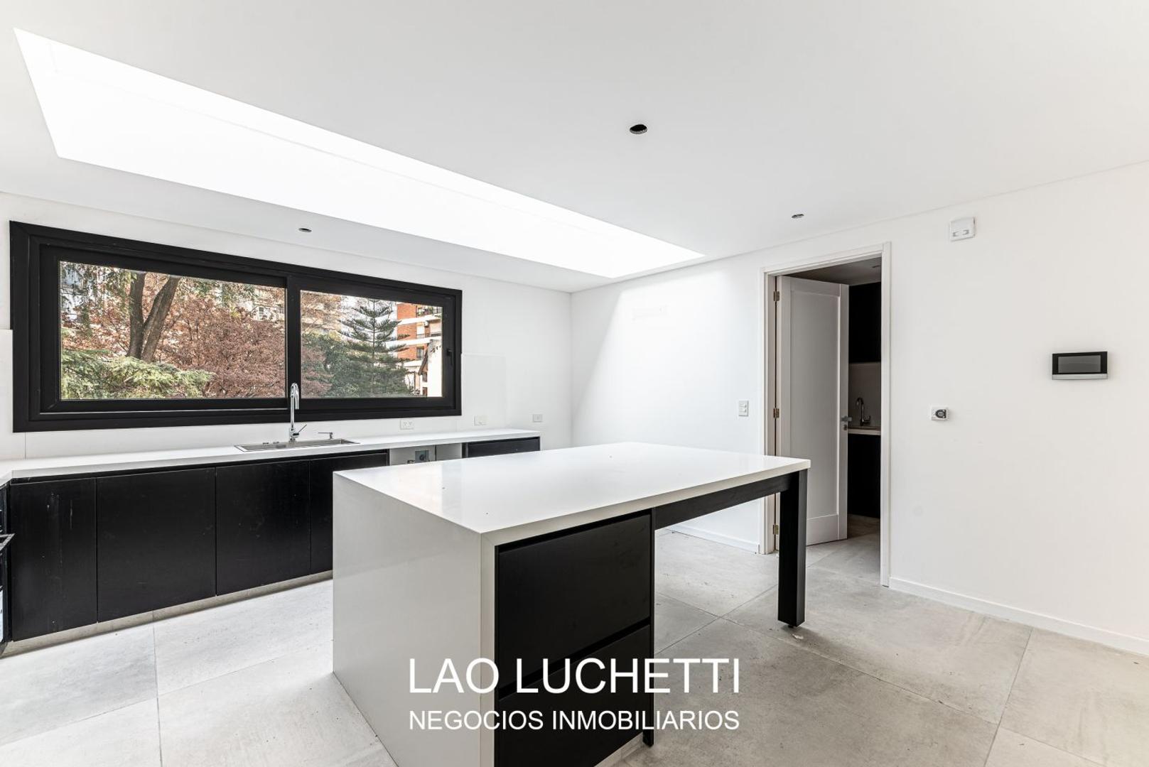 Departamento 5 ambientes con 5 baños