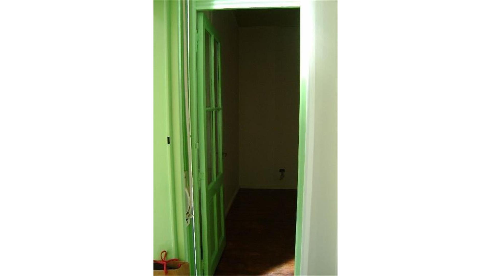 Depto Tipo Casa en Venta 60 años