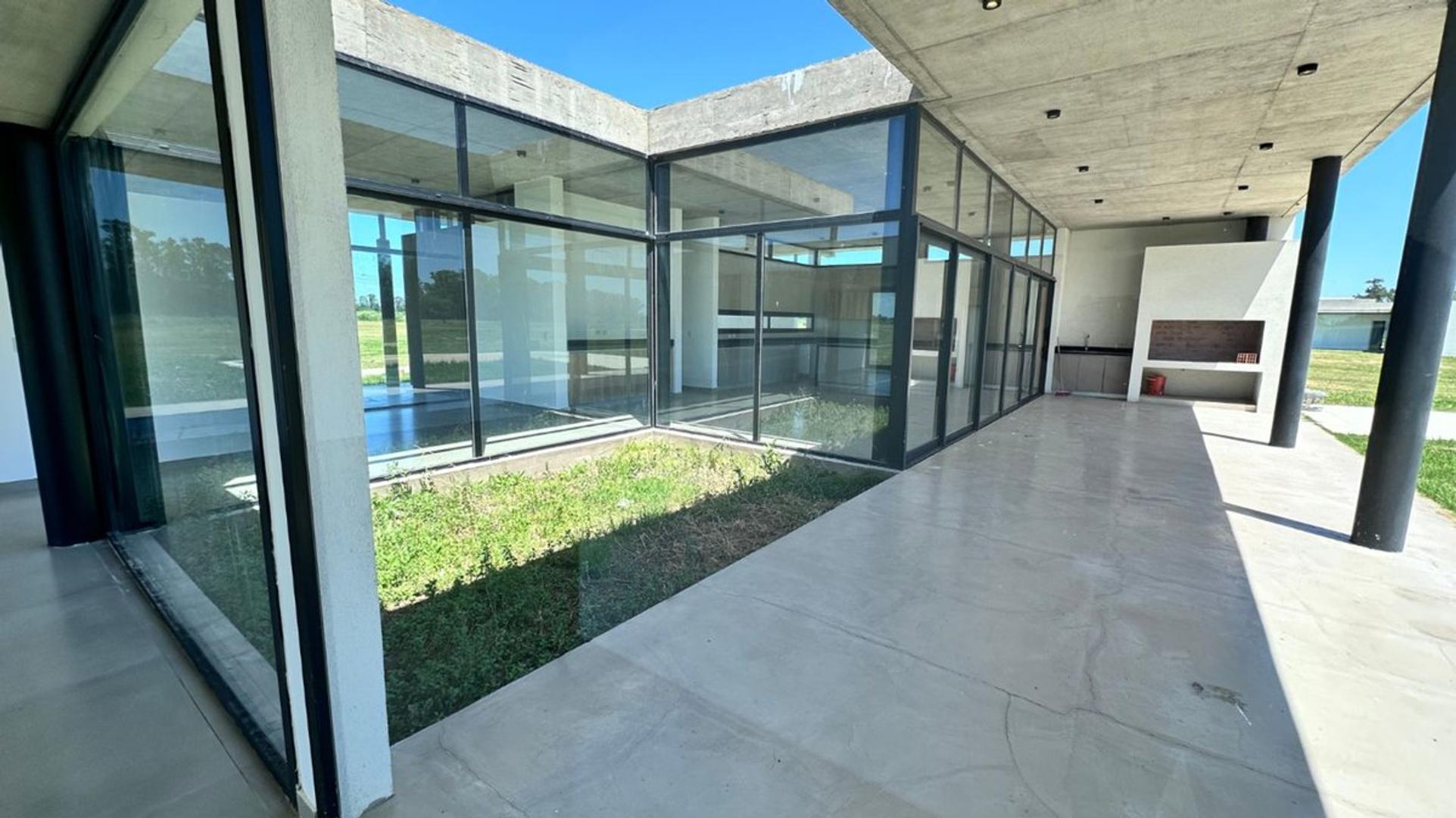 Casa en Venta en Estancia Villa Maria, USD 385.000