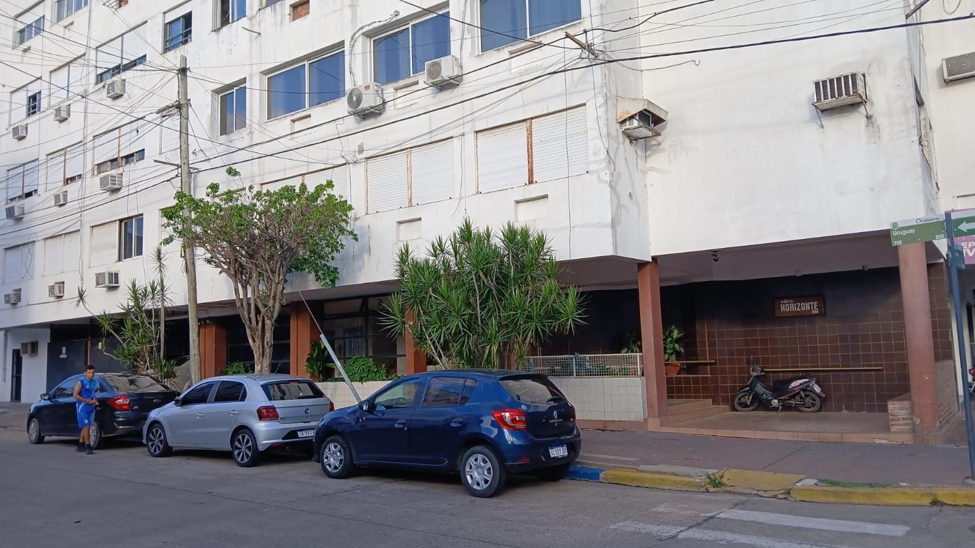 9 De Julio Esq Uruguay 2000 , Piso 2