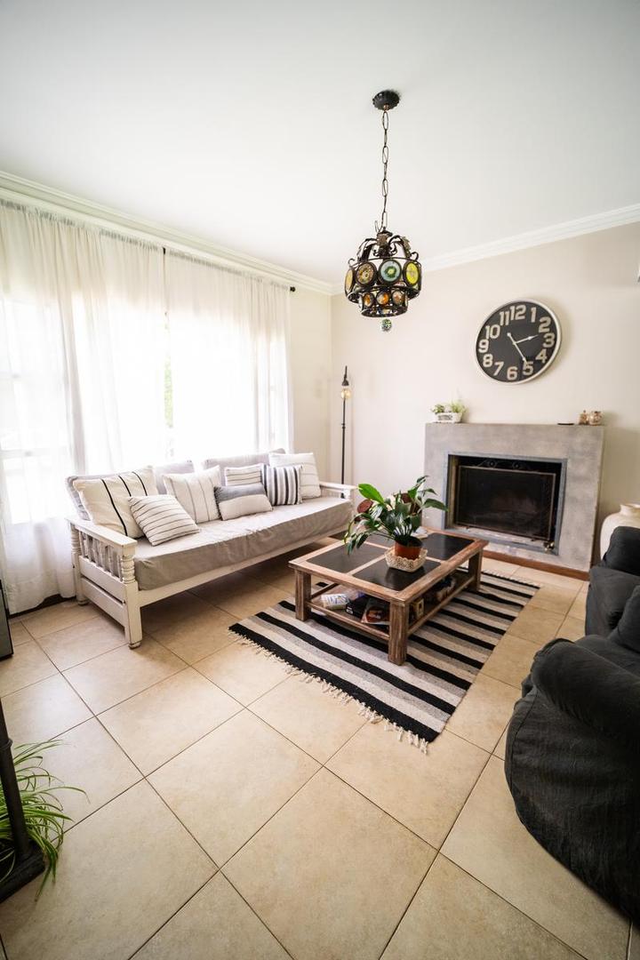 Casa 7 ambientes con 3 baños