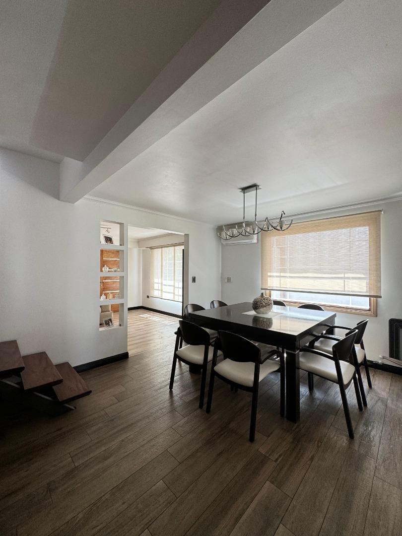 VENTA EXCELENTE CASA 3 AMBIENTES RECICLADA - LOS PINARES