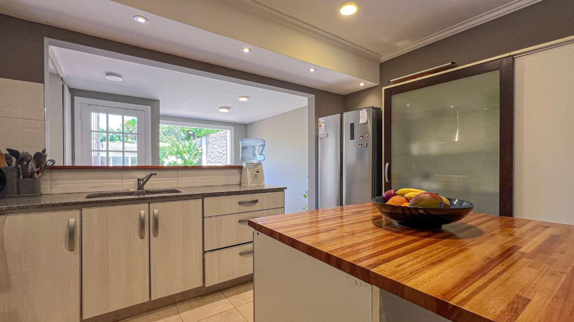 Casa en Venta en San Carlos, USD 240.000