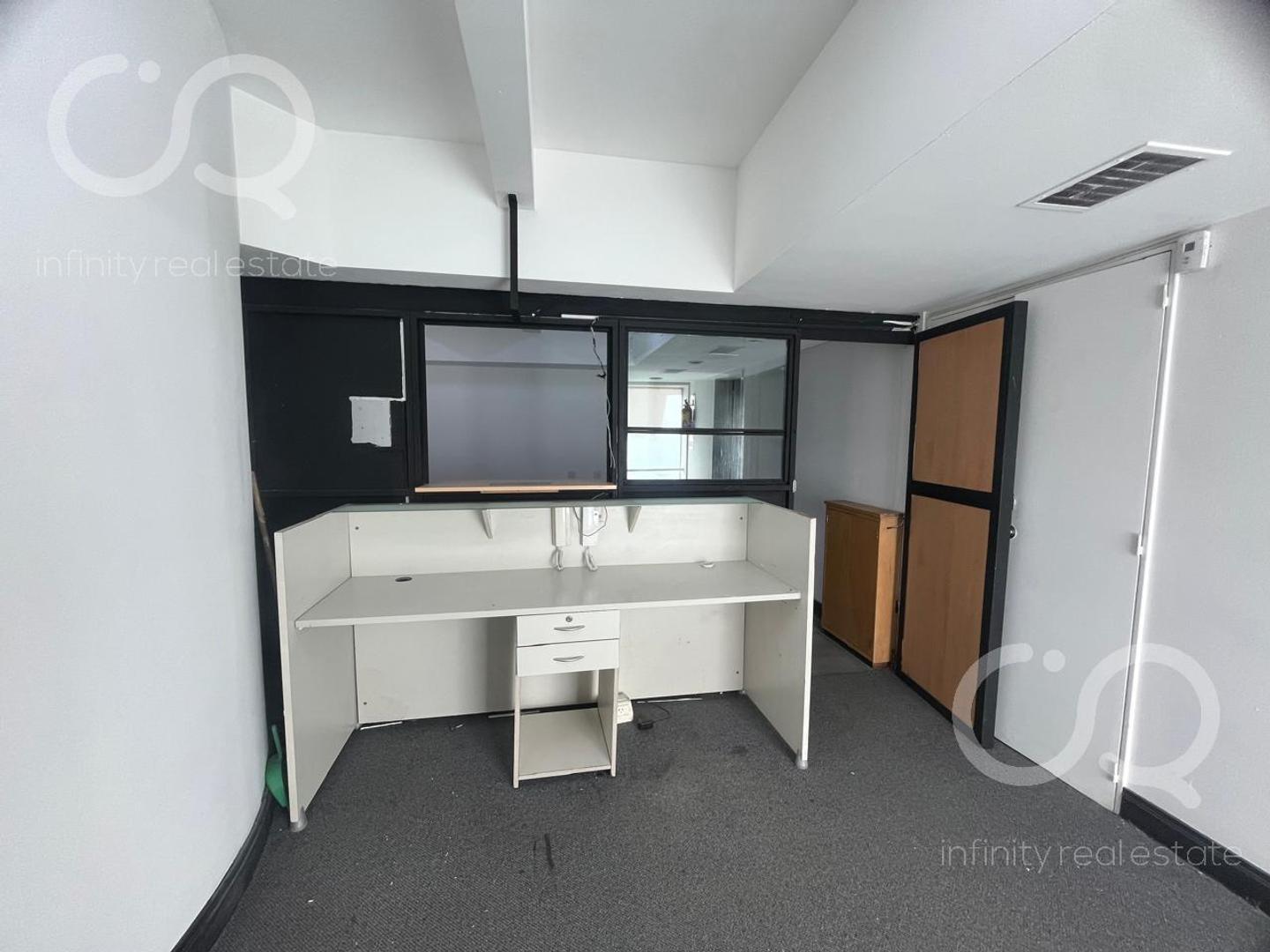 Oficina en Alquiler en San Nicolás, $ 700.000