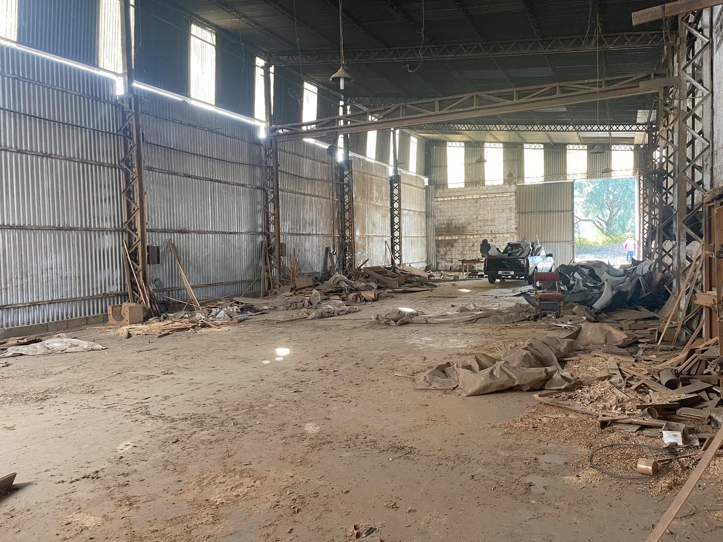 Galpon en Venta en Guiñazu Sud, USD 370.000