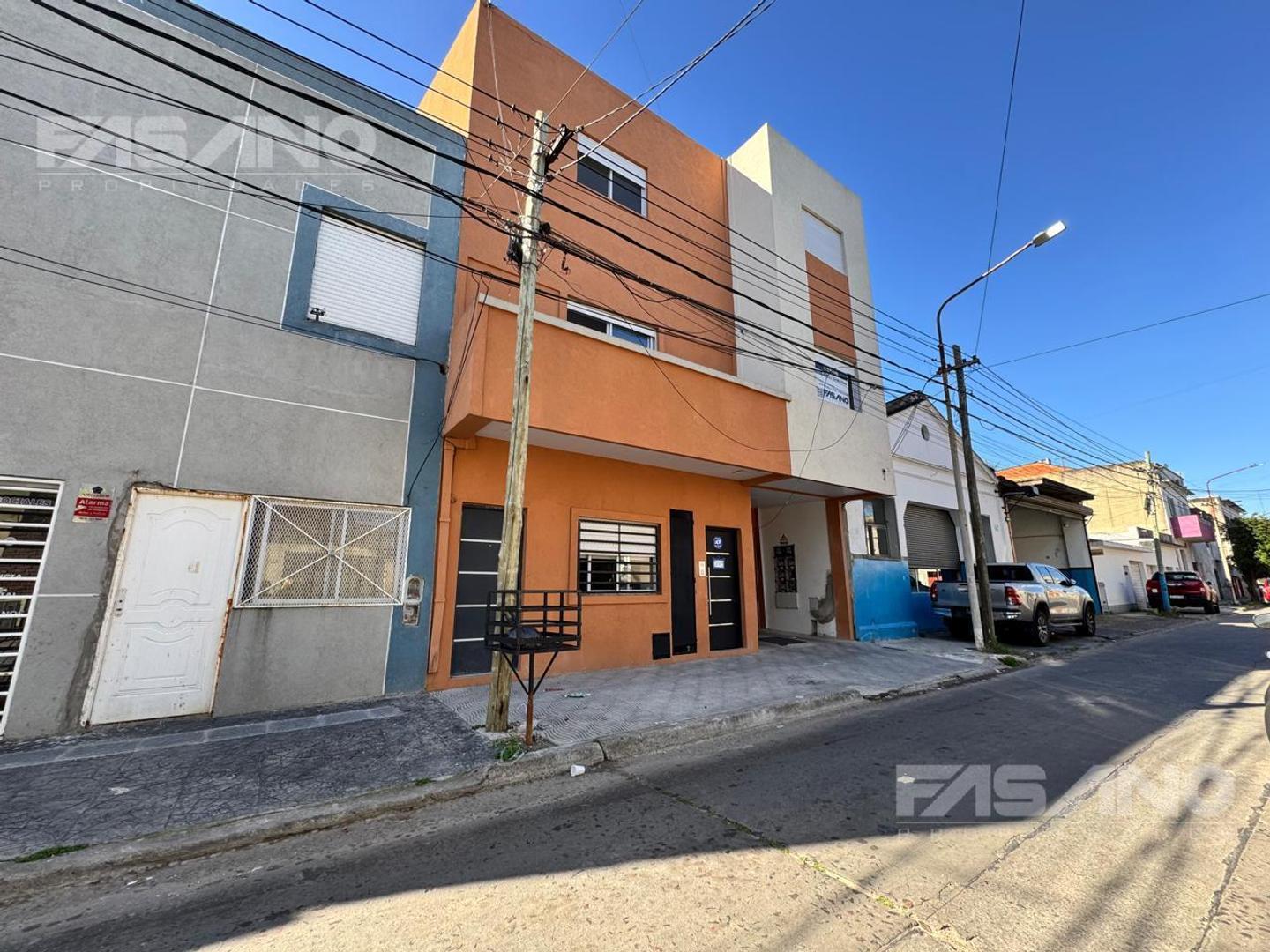PH c/Patio, 3 Amb | 95m² Totales | Ciudadela | A Estrenar | Escritura YA