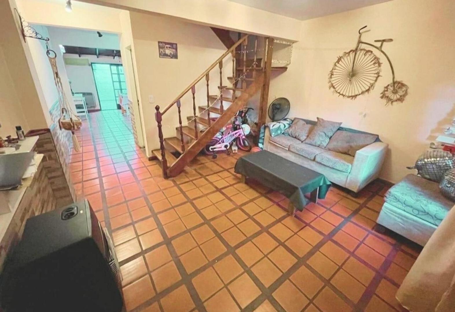 Duplex 3 ambientes en venta en Merlo