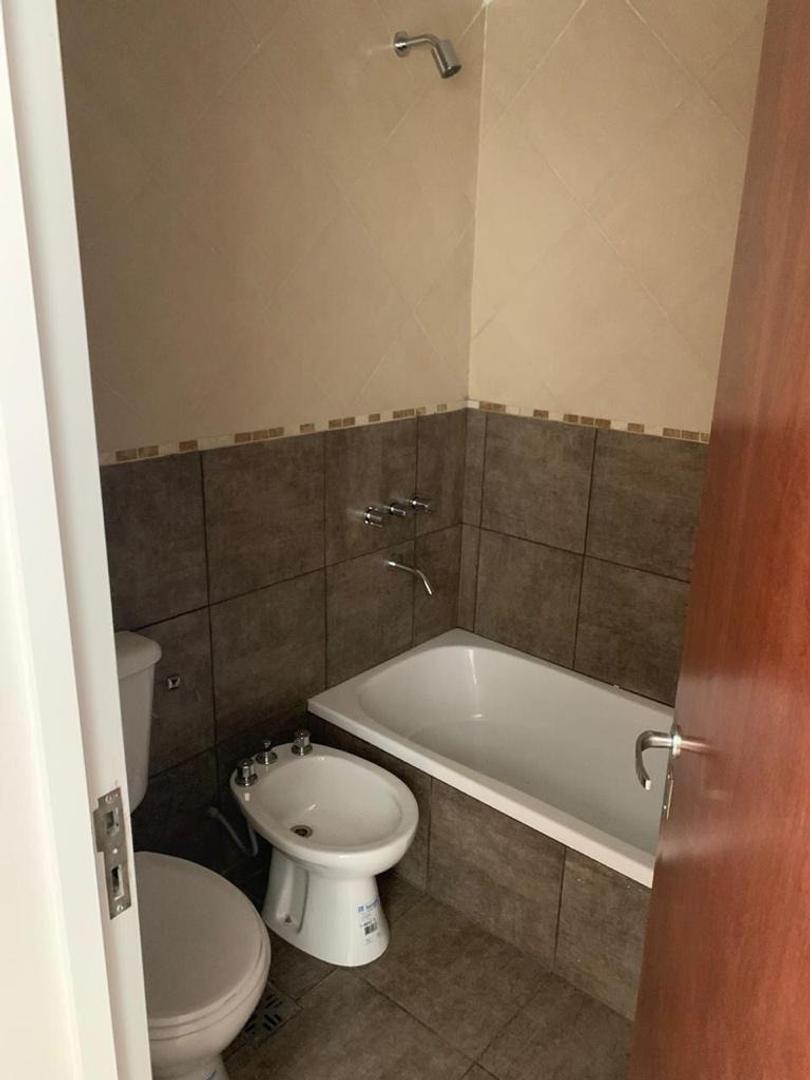 Departamento en Venta en Republica De La Sexta, USD 40.000