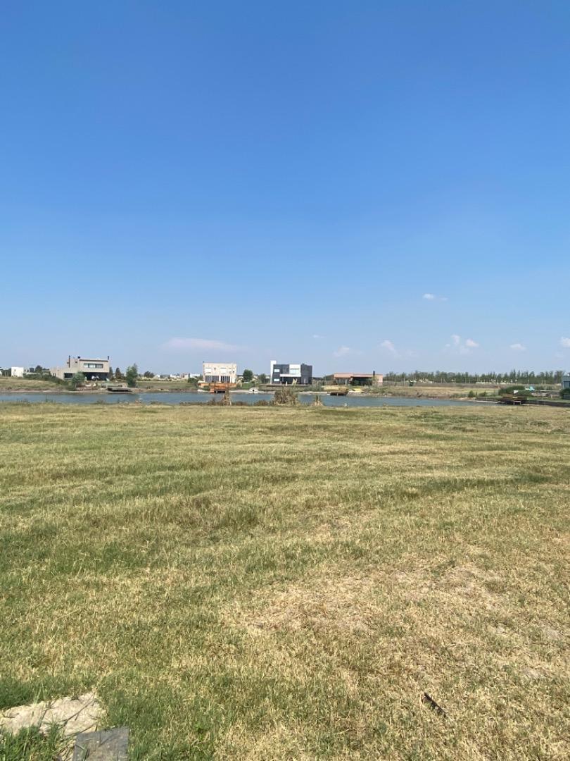 Terreno en Venta en San Sebastian, USD 70.000