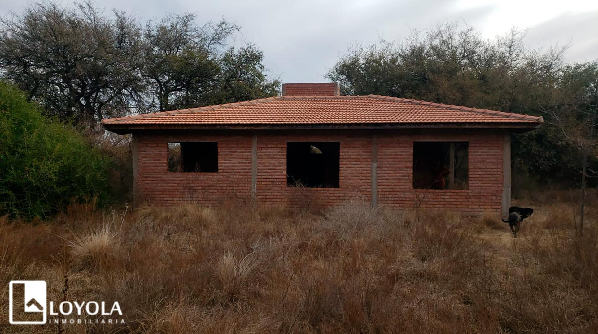 Chalet a terminar  en Carpintería San Luis